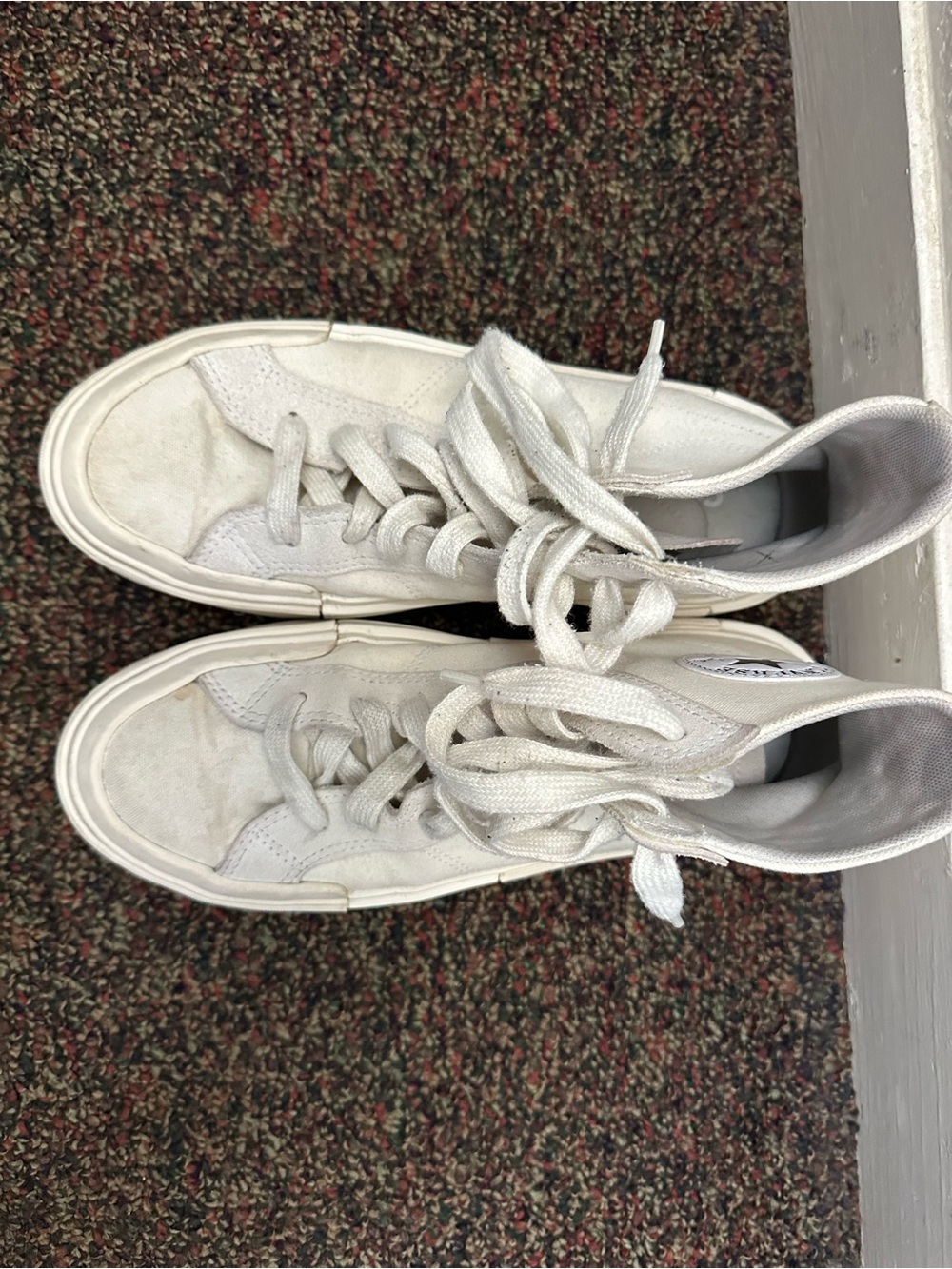 Converse High Top Platform Shoes. Size 9. - Picture 2 of 14